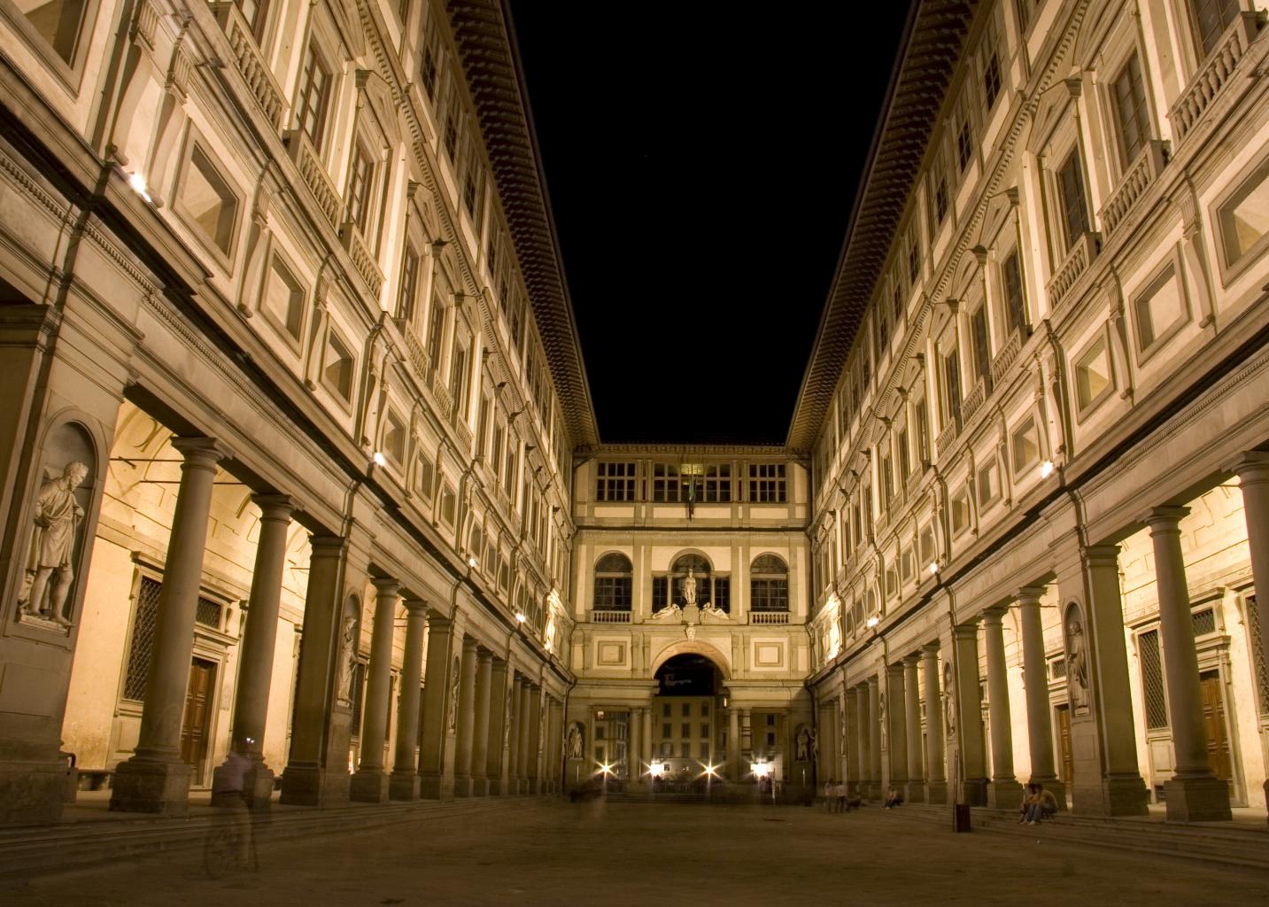 uffizi - shutterstock 8550157